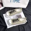 Zapatos de lona de suela gruesa 2026 verano nuevos casual de plataforma retro blancos zapatos de mujer casual versátiles