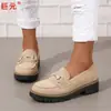Juyuan En Stock Modelo Nuevo Primavera 2026 Talla Grande Suela Gruesa Zapatos Planos de Moda Cómodos para Mujer