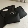 Bolsa de Cor Lisa de Grande Capacidade para Mulheres 2025 Outono Nova Tendência Moda Bolsa de Mão para Trabalho e Roupa de Trabalho Versátil Retrô Bolsa Envelope