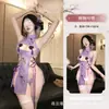 Sin error, este es un conjunto de lencería morado sexy con estampado de mariposas, que presenta un diseño calado, un estilo uniforme y una estética pura y seductora, perfecto para una noche de diversión