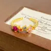 Anel Dourado Sonho ColoridoAnel Aberto com Diamante Colorido e Zircônia Brilhante, Anel Vintage de Luxo Leve de Nicho de Alta Qualidade