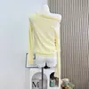 Suéter de Punto Puramente Atractivo Hombros Descubiertos para Mujer, Otoño Temprano 2026, Ligero, Versátil, Adelgazante, Amarillo, Talla Única