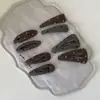 Pinza Triangular de Lana Minimalista Gris-Marrón con Puntos para el Cabello Pinza BB Pasador de Alta Gama Pinza Lateral Pinza para Flequillo de Mujer