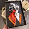 Bufanda de Seda de Moda Estampada con Bloques de Color Fresca y Elegante, Chal de Alta Gama, Bufanda para el Cuello con Protección Solar, Pañuelo Cuadrado Pequeño, Pañuelo para la Cabeza, Bufanda para Mujer