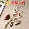 Colgante de Cadena para Teléfono de Caballo de Carrusel Tallado en Sándalo Pulsera Creativa Yiming Xianyuan Sándalo Morado Llavero de Caballo Dorado