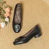 Zapatos Pequeños de Cuero Retro Francés de Tacón Medio Cuadrados para Mujer Zapatos de Mujer 2026 Otoño Nuevo Estilo Zapatos Bajos de Puntera Cuadrada Zapatos sin Cordones Mary Janes