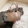 Bolsa de Mão de Luxo de Alto Padrão para Mulheres, Novo Modelo de Primavera 2026, Bolsa de Ombro Exquisita, Bolsa Transversal de Balde para o Dia a Dia