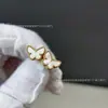 Fanjia versión superior collar pequeño de mariposa y nácar blanco, cadena para clavícula para mujer, chapado en oro de 18 quilates, pulsera de trébol de cuatro hojas de lujo ligero fábrica