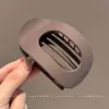 Pinza Curva de Nácar con Acabado de Alta Gama, Pinza Plana para la Parte Trasera de la Cabeza, Que No Marca, Que No Duele, Pasador para Peinados Recogidos, Pinza de Pato, Pinza de Concha