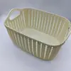 Cesta de Almacenamiento Tejida de Mimbre Sintético de Escritorio Cesta para Snacks de Plástico para Sala de Estar Baño Cocina Cesta para Guardar Desorden Caja de Almacenamiento Rectangular