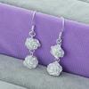 Pendientes de moda con baño de plata 925 con diseño de flor de ciruelo versión coreana de tamaño grande en stock pendientes de suministro Pendientes de botón YE114
