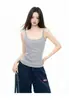 Regata Costurada Preta Estilo Americano para Mulheres, Verão 2026, Peça Íntima Elegante Sem Costas, Top Sem Mangas Justo