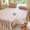 2024 Nueva Falda de Cama Estilo Princesa Pieza Única Colcha Acolchada Engrosada Cubierta Antipolvo Juego de Tres Piezas Cubierta de Falda de Cama con Encaje