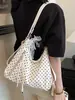 Bolso de Mujer, Bolso Cruzado de Hombro Único, Bolso de Nube con Lunares Azul Claro, Nueva Moda 2026 Versátil Mochila para Viajes y Vacaciones