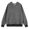 Moletom com capuz e zíper casual listrado cinza e preto estilo americano para homens, jaqueta casual trendy de caimento solto vintage