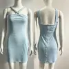 En stock transfronterizo europeo y americano nuevo diseño de vendaje con cuello en V ajustado al cuerpo sin mangas vestido ins ropa de mujer 2026 verano