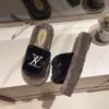 Pantuflas Mao Mao Estilo Chanel Transfronterizas para Mujer Otoño e Invierno Ropa de Exterior Forradas de Felpa Celebridad de Internet 2024 Nuevo Diseño Sensación Nicho Zapatillas de Algodón