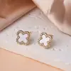Brincos de Agulha de Prata 925 para Mulheres, Brincos de Zircônia Trevo de Quatro Folhas, Luxo Acessível, Alta Qualidade, Design Versátil para o Dia a Dia, Piercing na Orelha
