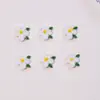 Nuevos accesorios de arte de uñas de flor de cinco pétalos y hoja, piezas pequeñas de resina tridimensionales para pendientes DIY, pasadores para el cabello y accesorios de decoración de uñas
