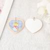 Acrílico estampado en relieve corazón de amor aretes DIY aretes material para collar con agujeros