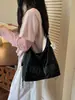 Bolso grande retro mate para mujer, gran capacidad, mochila casual nueva 2026 otoño e invierno para el trabajo y los desplazamientos, bolso tote