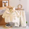 Roupa Infantil, Conjunto de Casaco de Algodão com Capuz de Renda para Meninas, Calça Elástica Bordada Pronta, Estilo Delicado Roupa de Inverno Espessa para Bebês e Crianças Pequenas