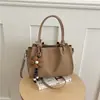 Bolso de mano grande de nueva temporada 2026 transfronterizo, bolso cubo casual para mujer, bolso de hombro y bolso cruzado de moda y versátil