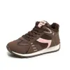 Zapatos de caña alta 2025 para mujer Invierno Nuevo Estilo Coreano Ins Estudiantes Femeninas Casual Deportivos Versátiles Tenis Street Shooting Hl8852-1