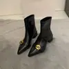 Botines de tacón grueso con punta de estilo francés para mujer 2026 Otoño/Invierno Nuevos Botines Adelgazantes Botas Individuales Cómodas Botas de Cuero Cálidas con Felpa