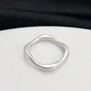 Anillo geométrico simple de acero inoxidable europeo y americano, moda, estilo frío, anillo circular de frijol de bambú, alta calidad, venta al por mayor