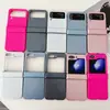 Adecuado para Samsung Galaxy Z Flip7/6/5/4/3 Funda para Teléfono Móvil Pantalla Plegable Piel-Sintiente Bisagra Gradiente Todo Incluido