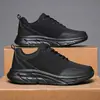 Zapatos deportivos negro puro para hombre, zapatos de otoño, cuero, impermeables, antideslizantes, zapatillas para correr, talla grande para hombre, casual, tamaño grande, zapatos 48