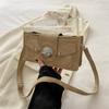Trendy Personalizado Hardware Elegante Moda Bloqueio 2024 Nova Casual Rebite Bolsa de Ombro Cor Sólida Trendy Pequena Bolsa Quadrada para Mulheres