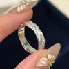 Caperucita Roja Estilo Explosivo Alambre Dibujado Enrollado Anillo de Maltosa Mediados de la Era Antigua Lujo Ligero Sentido de Alto Nivel Anillo de Diamante Anillo Abierto para Mujeres