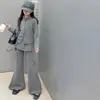 Conjunto Casual de Outono para Meninas 2026 Novo Estilo Moda Infantil Jaqueta com Gola Alta Calça Flare com Babados Conjunto de Duas Peças Tendência