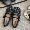 Estilo Dulce y Fresco para Niña, Versátil y Juguetón, Zapatos de Salón Lindos y Vivos 2026, Cómodos para los Pies, Zapatos de Mujer de Moda que Combinan con Faldas