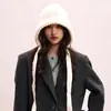 Gorro de Punto de Color Sólido Holgado para Mujer en Invierno, Moderno y a la Moda, Hace que la Cara Parezca Más Pequeña, Cálido y Protector de Orejas, Sombrero de Lana
