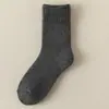 Calcetines de Lana para Mujer para Otoño e Invierno, Cálidos con Forro de Felpa, Resistentes al Frío, Engrosados, Color Sólido, de Caña Alta, Calcetines de Cachemir de Invierno