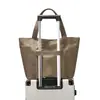 Bolsa de Ombro Tote Grande Capacidade para o Dia a Dia da Raposa Colorida É uma Bolsa de Mão Fashion, Versátil, Simples e Casual