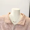 Chaqueta de estilo lujo ligero con bordado pesado para mujer, nueva moda otoño 2026, popular este año, chaqueta de cuello solapa para mujeres de mediana edad