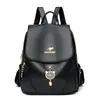 Mochila de Piel Suave para Mujer 2025 Nueva Moda Casual Bolso para Mujeres de Mediana Edad Mochila de Piel Suave de Gran Capacidad Bolso de Viaje Versátil