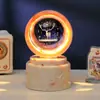 Bola de Cristal Transfronteiriça Base Giratória com Textura de Madeira Luminária Noturna Brilhante Lâmpada do Céu Estrelado 3D Decoração de Mesa Presente Criativo de Feriado