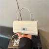 Bolso de Mano Cuadrado Pequeño Sencillo Estilo Coreano Verano 2026 Nuevo Bolso Cruzado de Moda Casual con Patrón de Piedra Patrón de Piedra