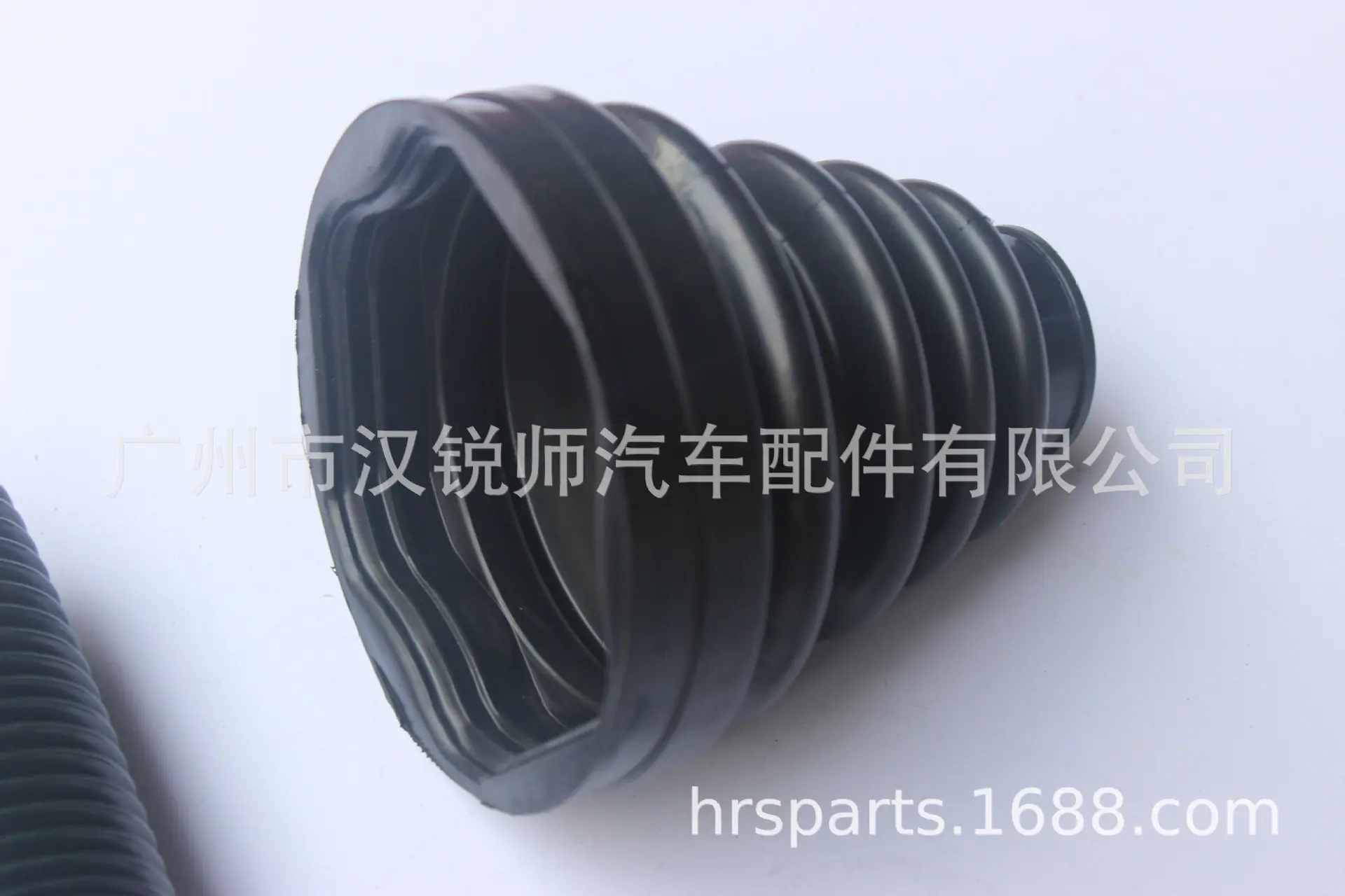 04438-0K020_ 3
