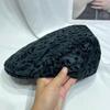 Gorra Vintage Spice Girl Y2K Estampado Leopardo Hacia Adelante Moda Nicho para Mujer Combinable Muestra el Rostro Pequeño Boina de Terciopelo Gorra con Visera