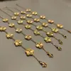 En stock aceite presión láser flor de cinco pétalos pulsera vacío intracraneal 18K oro No se decolora acero titanio nicho joyería de lujo ligero
