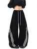 Pantalones deportivos de algodón pesados estilo americano para hombre, con dobladillo curvo y tres rayas, marca de moda, temporada de primavera, corte holgado, caída fluida, pierna ancha, casual, largos
