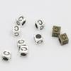 Cuentas cuadradas con agujeros grandes, cuentas de aleación con letras inglesas, cuentas sueltas para pulsera, accesorios de joyería, 50 unidades por paquete