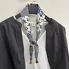 Bufanda Pequeña de Seda Ajustable con Cuentas Estilo Ins, Bufanda Versátil para Protección del Cuello para Mujeres, Nuevo Accesorio Decorativo para el Cuello de Primavera y Verano