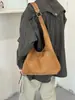 2026 Novas Bolsas Retrô Europeias e Americanas para Mulheres, Elegante e Super Popular Versátil Bolsa de Ombro Único Subarmela, Bolsa Tote de Grande Capacidade com Rebites